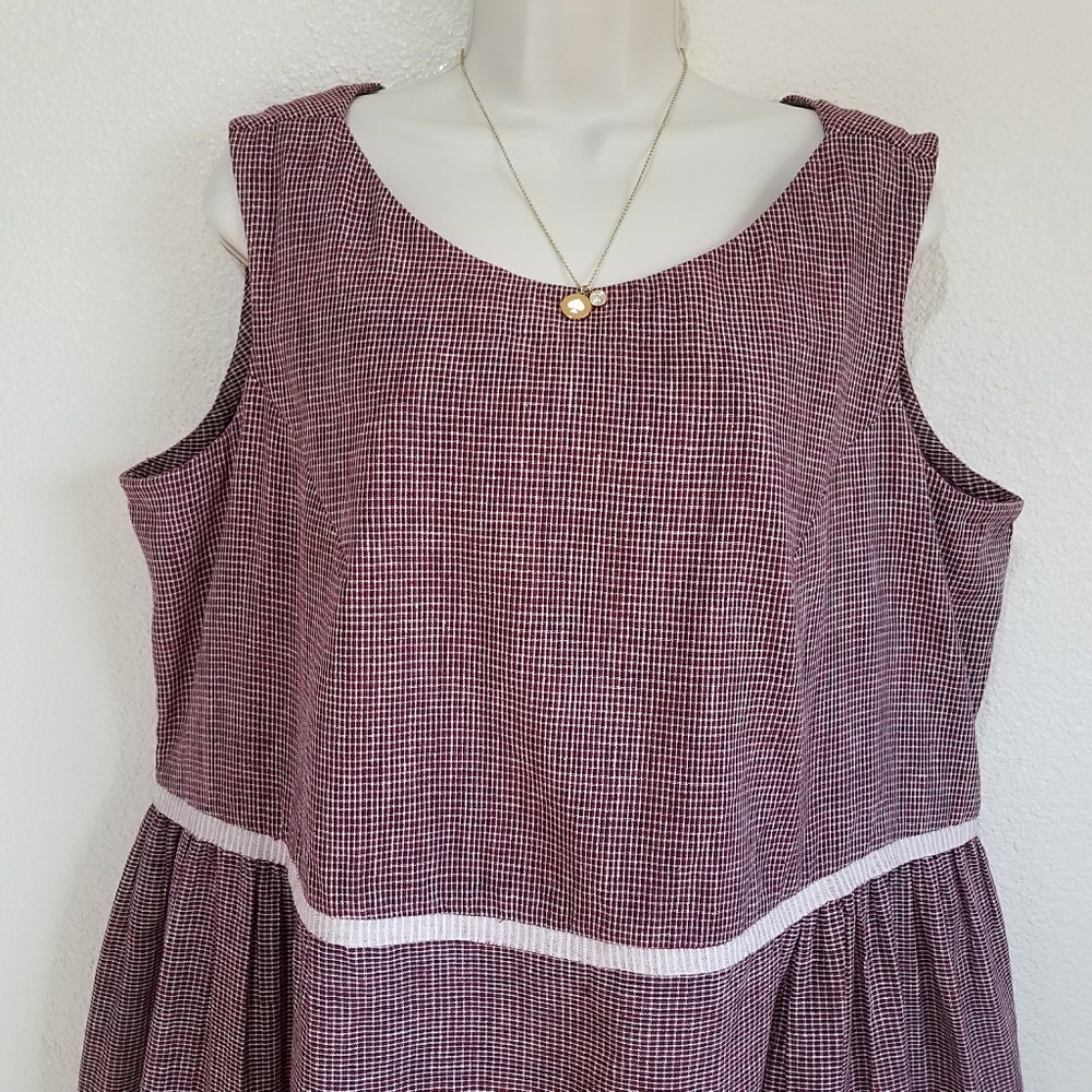 World of Crow Checkered Midi Dress - Picture 4 of 12